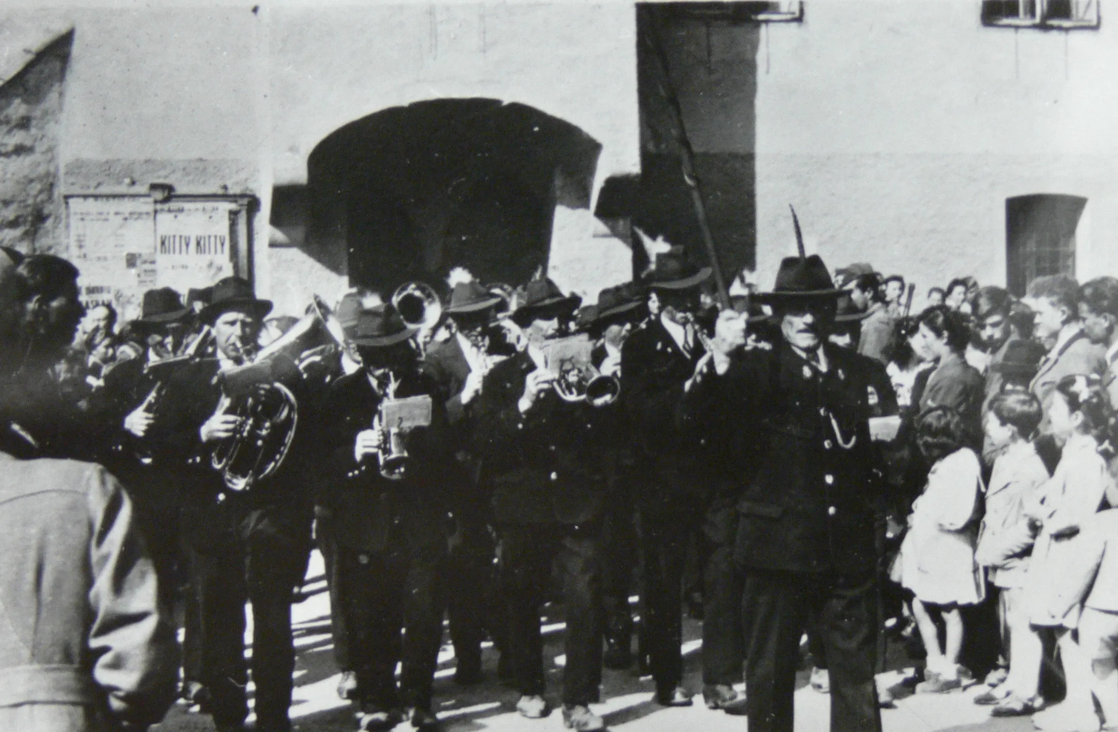 Schwierige Zeiten - 1919-1945