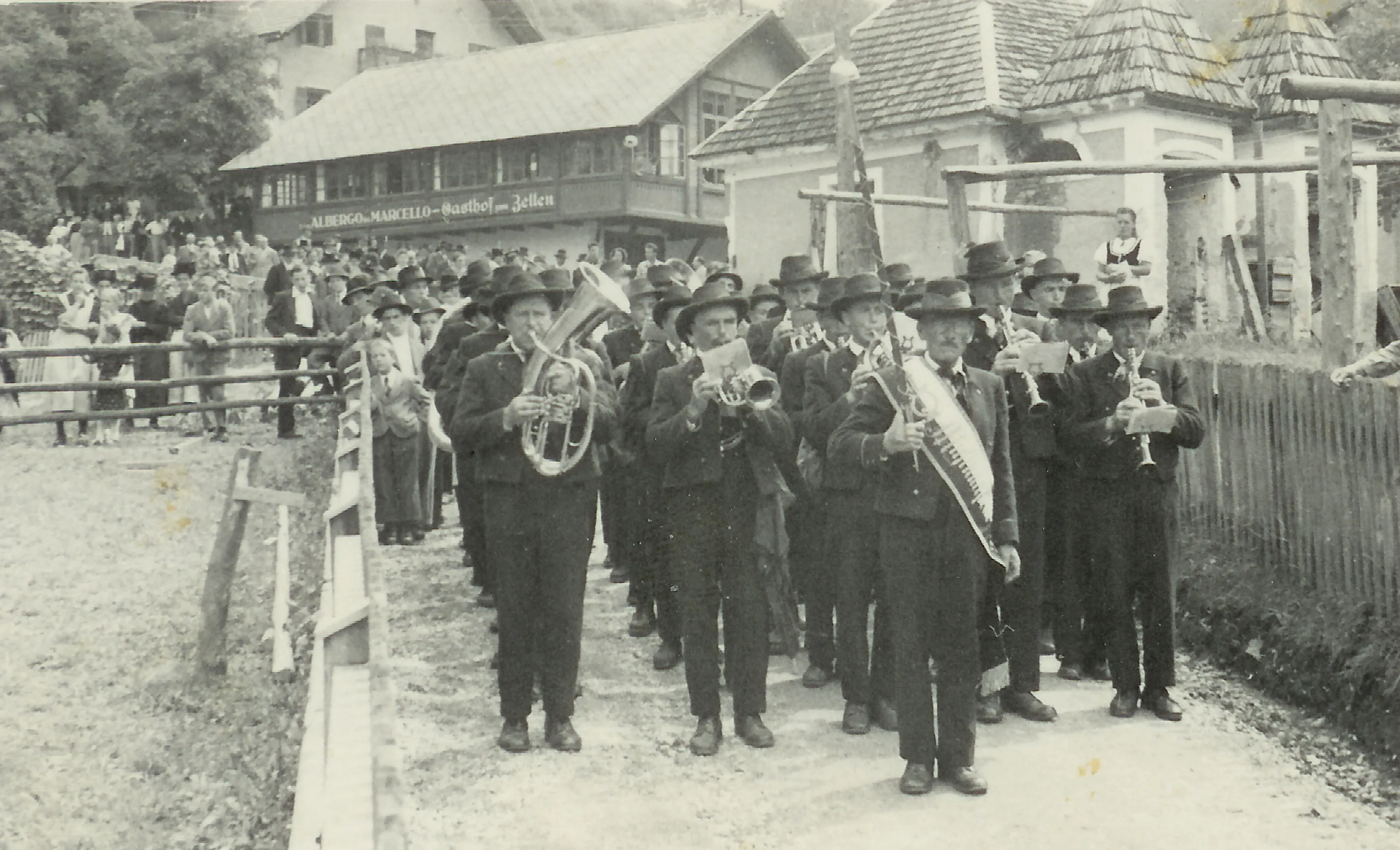 Schwierige Zeiten - 1919-1945